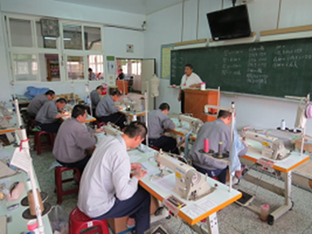 Situation of Sewing training class