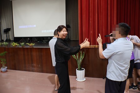 師生卡拉OK聯誼